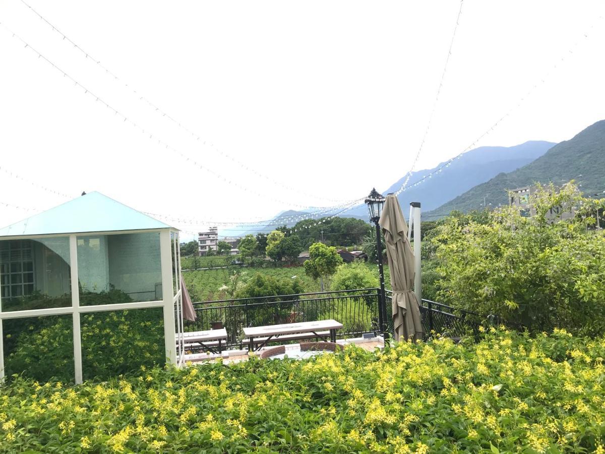 花蓮 達芙妮花園民宿 Цзянь Экстерьер фото
